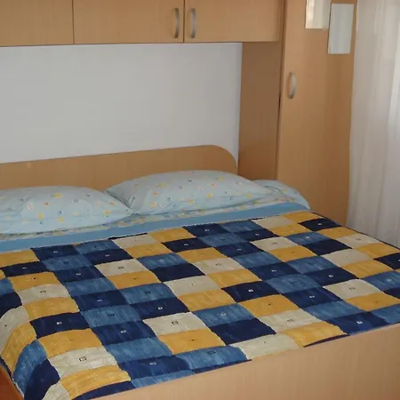Ante Apartamento Seget Vranjica